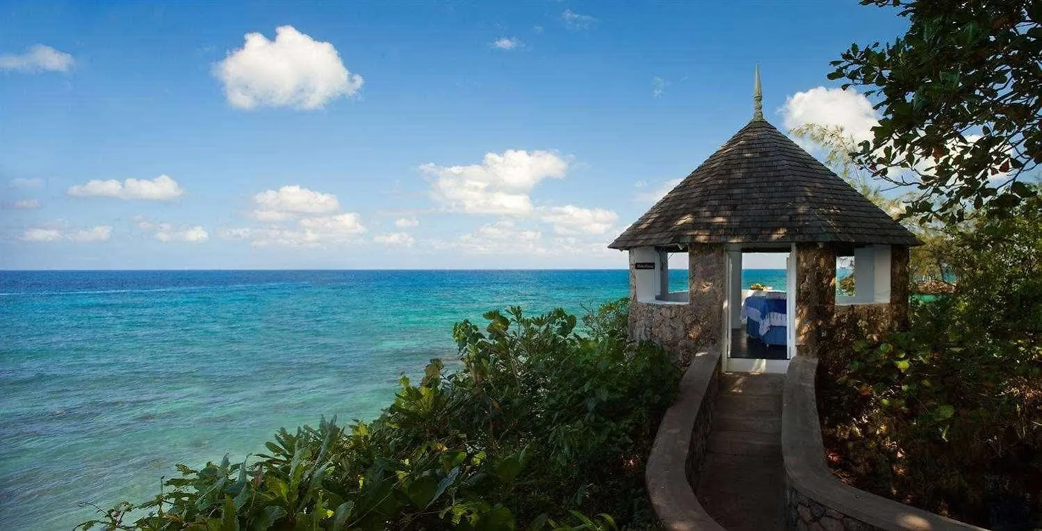Couples Sans Souci All Inclusive location