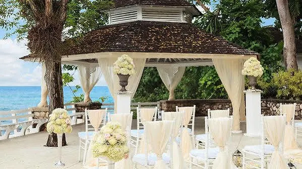 Couples Sans Souci All Inclusive オーチョ・リオス 5*,